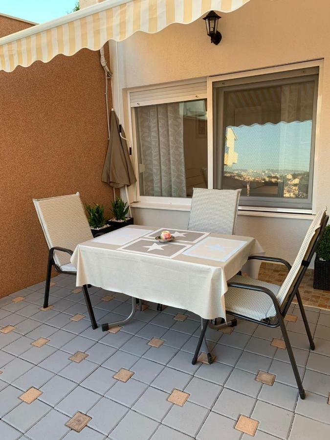 Apartments Villa Zica Trogir Exteriér fotografie